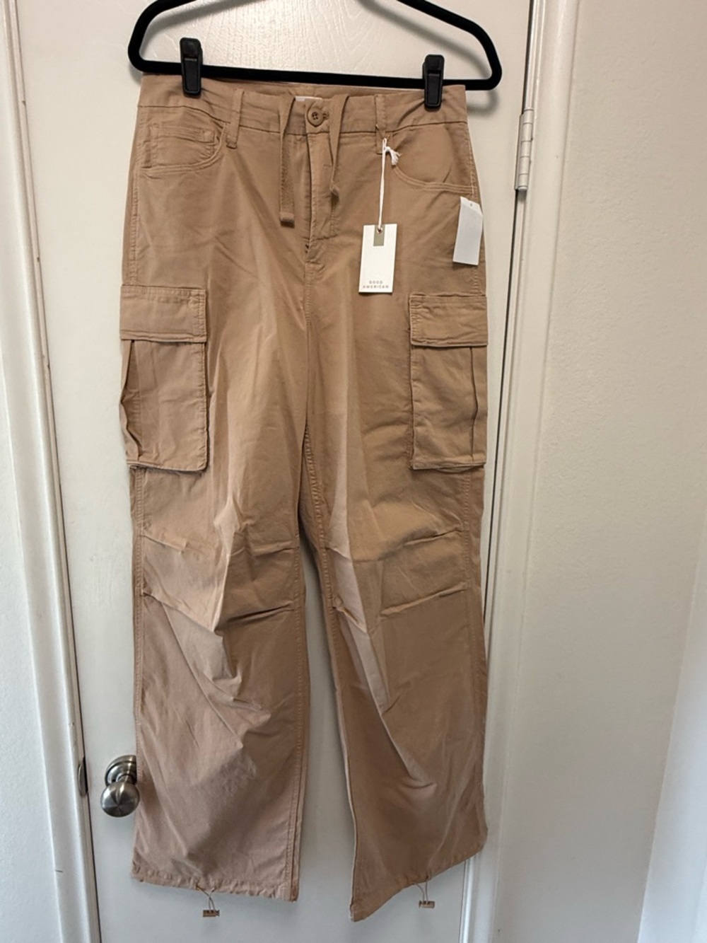 Good American Beige Cargo Pants - Picture 3 of 7